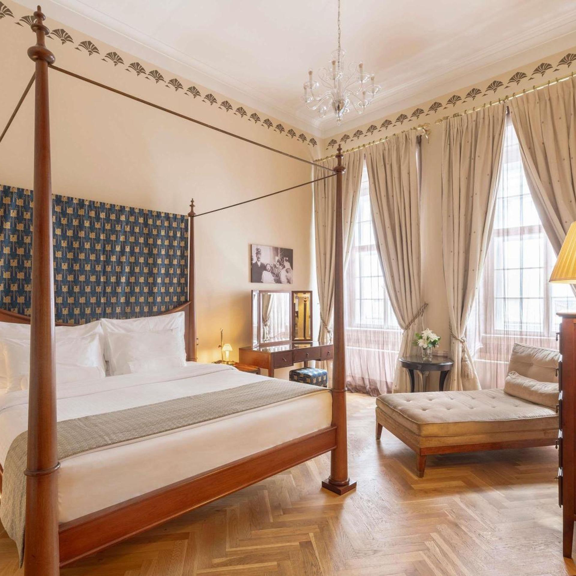 Mucha, Suite, King Bed, Street View