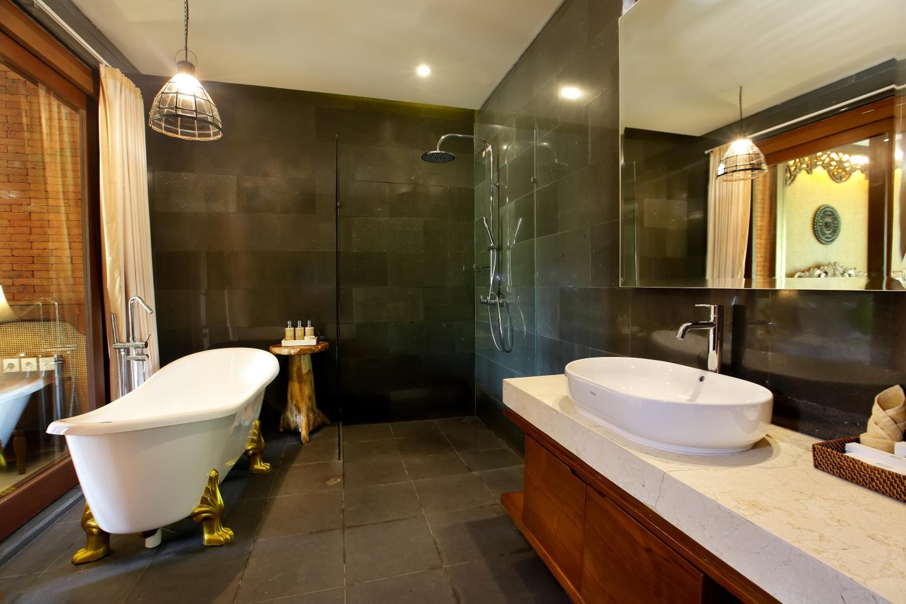 جناح جونيور بإطلالة على المسبح، Green Field Resort 9/9