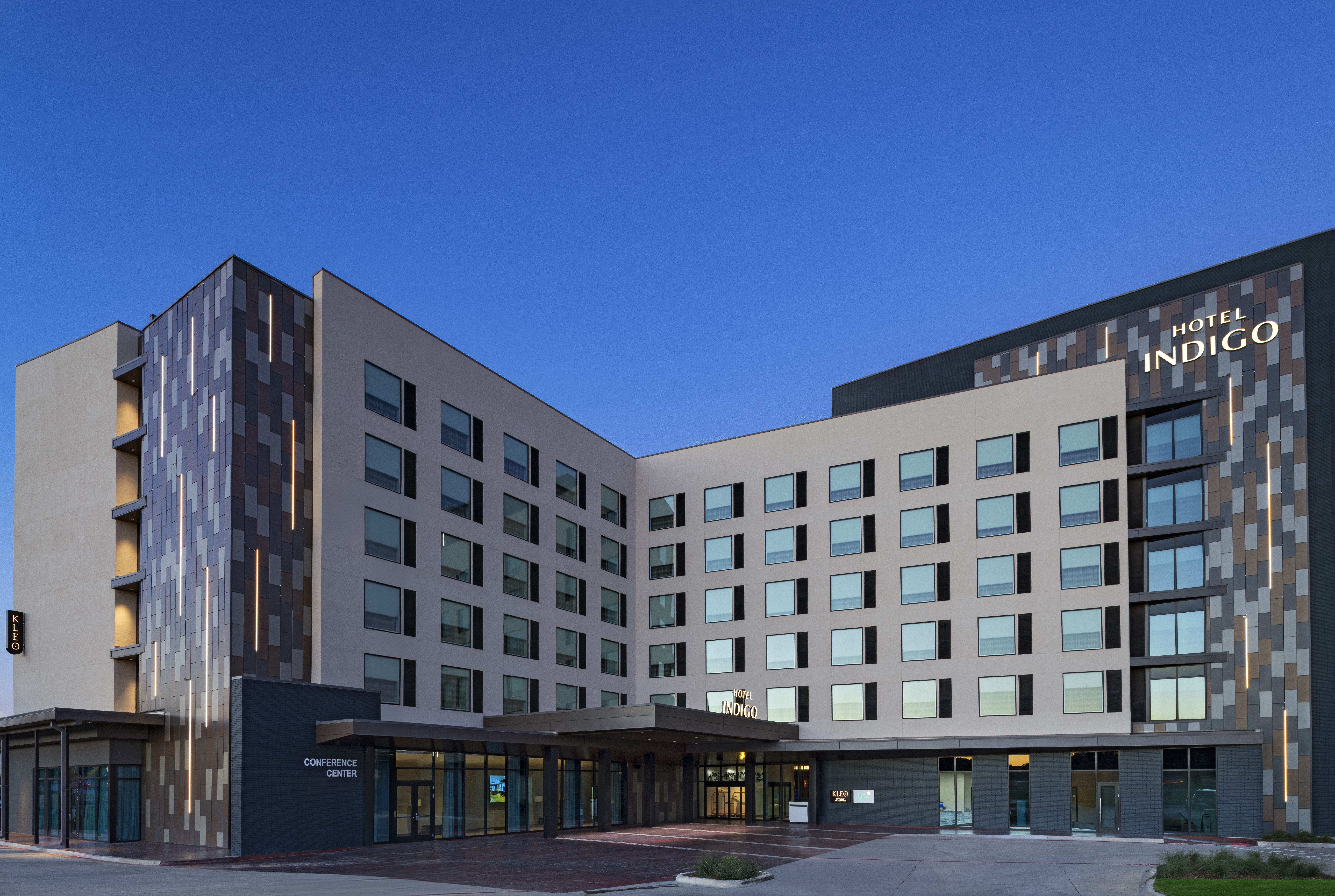 Hotel Indigo Irving Las Colinas, an IHG Hotel 2/30