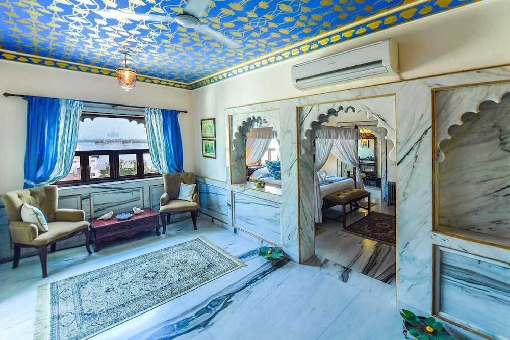 Udai Kothi 41/69