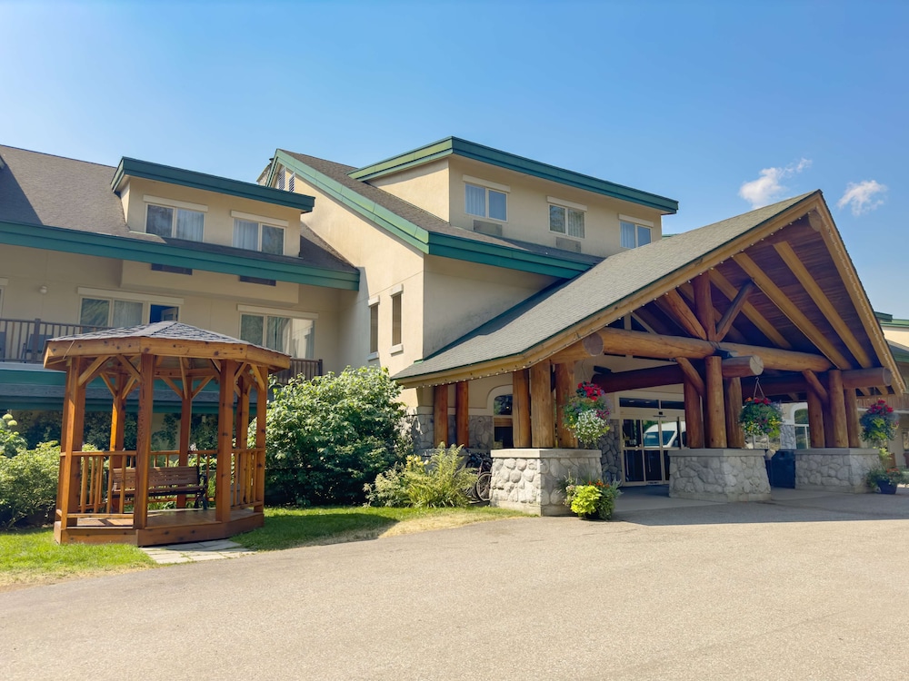 Coast Hillcrest Hotel 42/49
