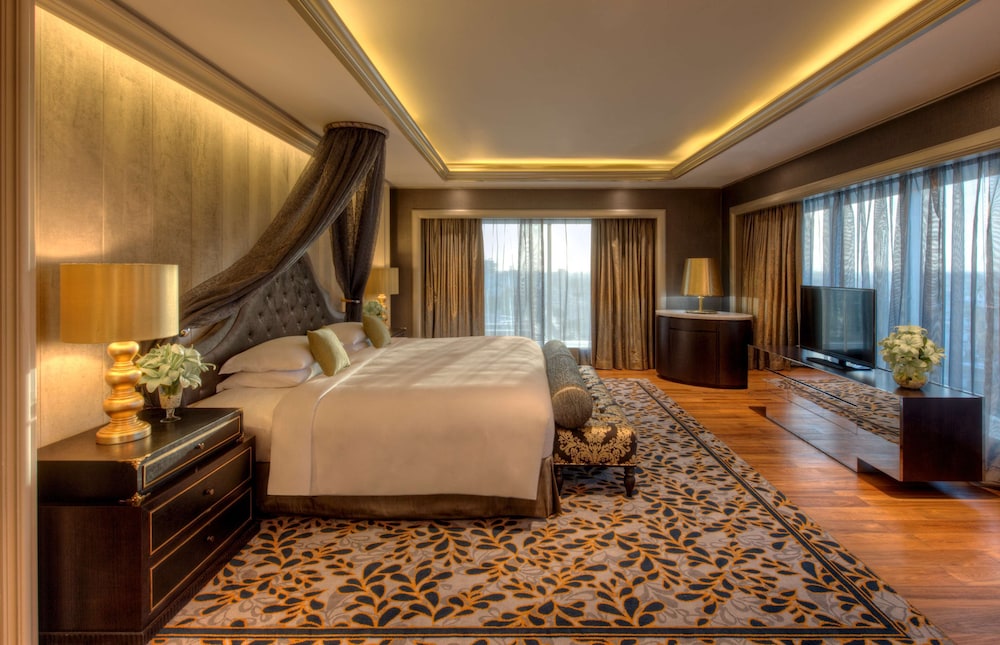 HYATT REGENCY LUDHIANA 16/75