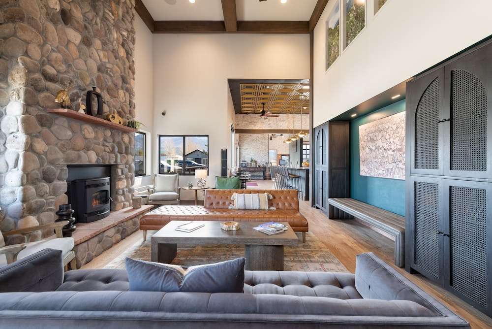 Ridgway-Ouray Lodge and Suites 30/51