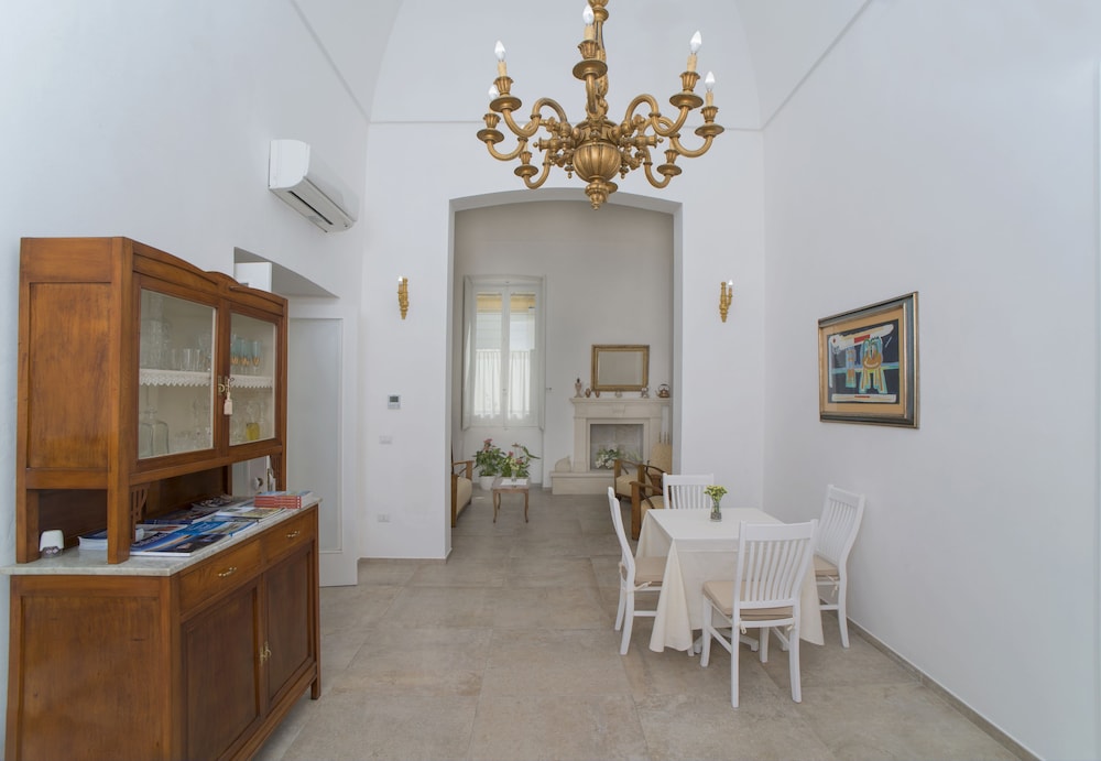 Relais Palazzo Vaglio 58/70