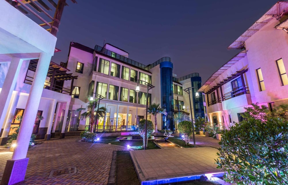 BRAIRA AL AZIZYA HOTEL RESORT in AL KHOBAR