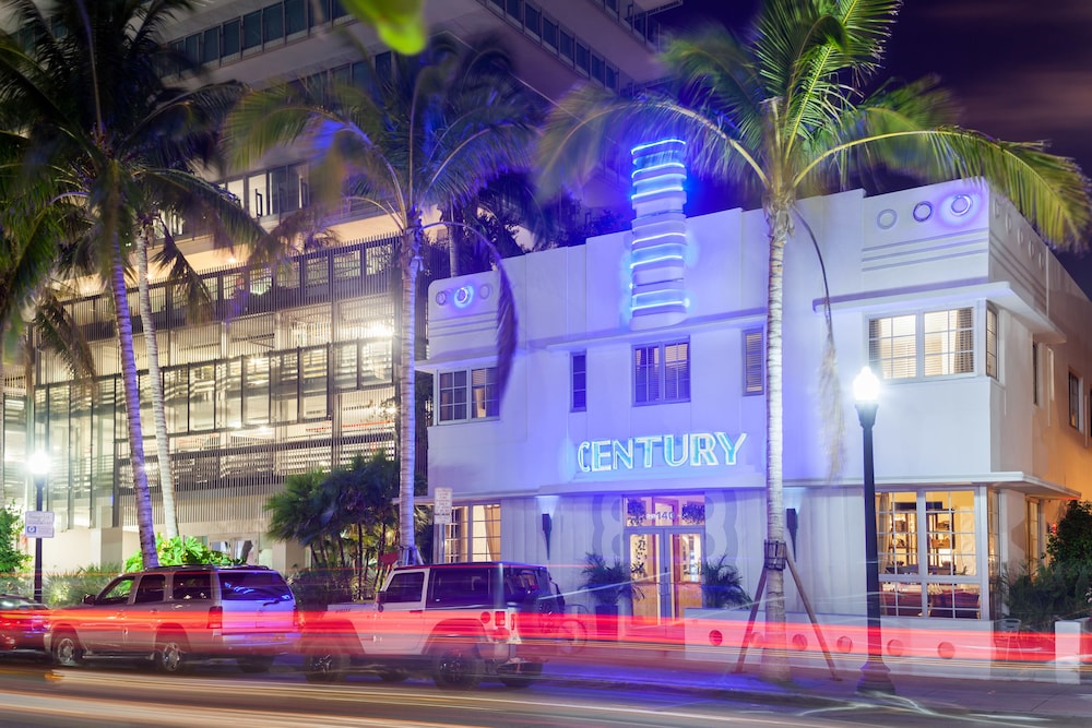 Century Hotel 6/62