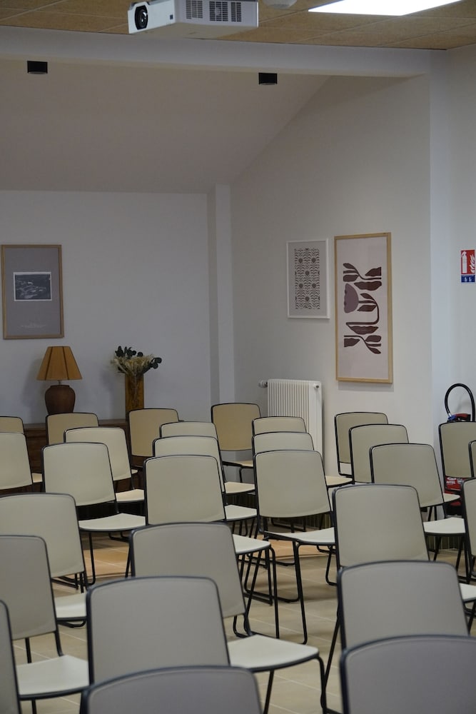 HOTEL AR MILIN 39/49