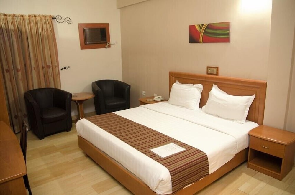 Hotel Rosebud 16/50