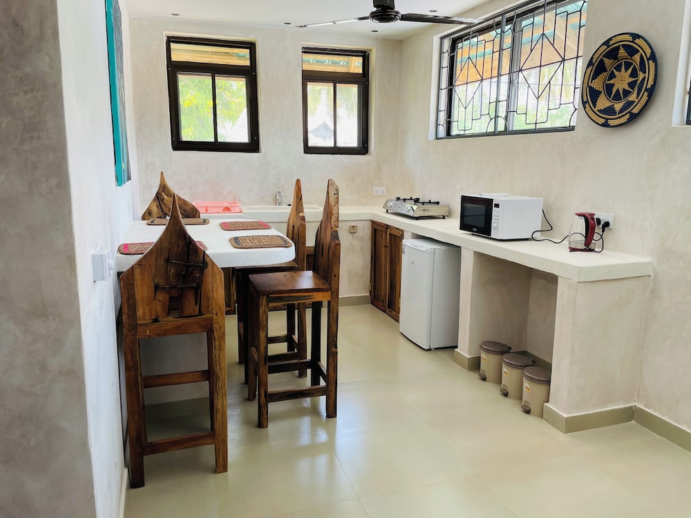 Blue Reef Sport And Fishing Lodge & Bungalows 33/49