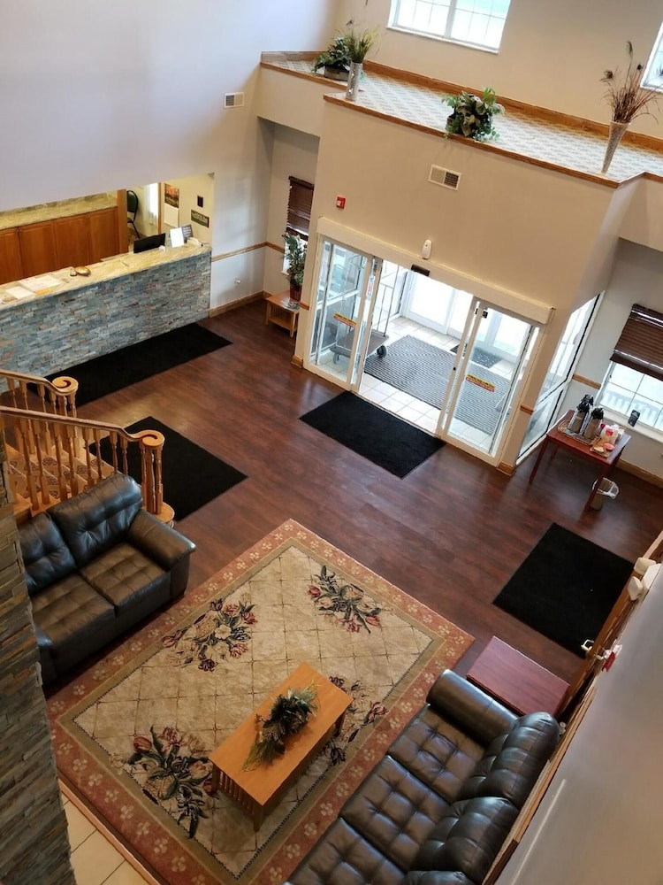 BlissPoint Inn and Suites Marion 29/47