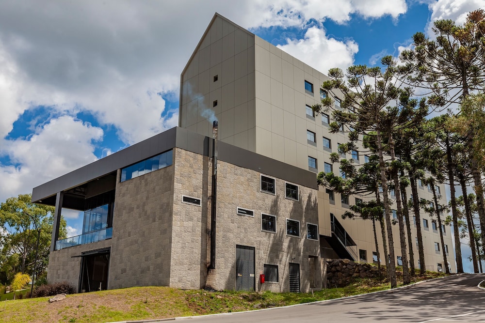 Tri Hotel Antonio Prado 2/50