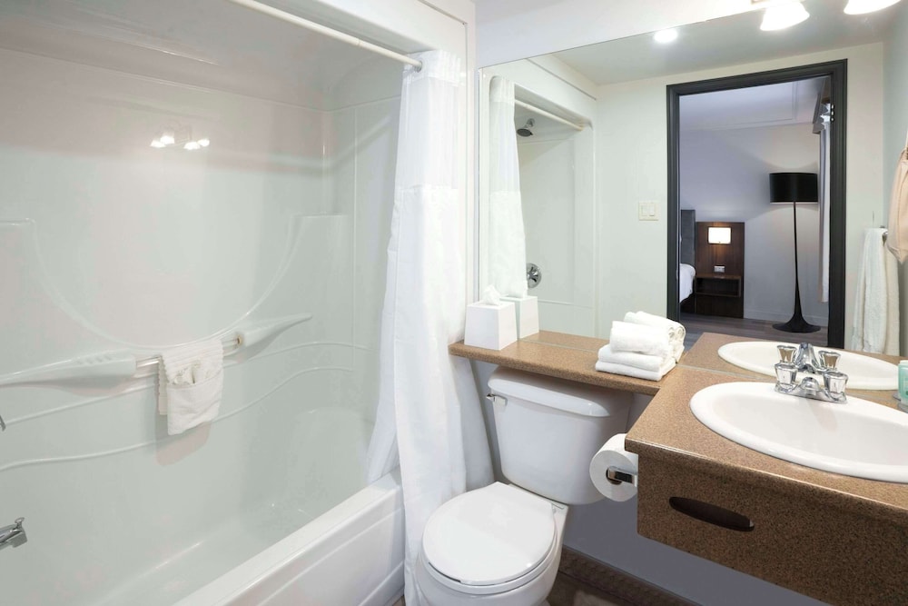 Quality Inn Quebec City 59/60