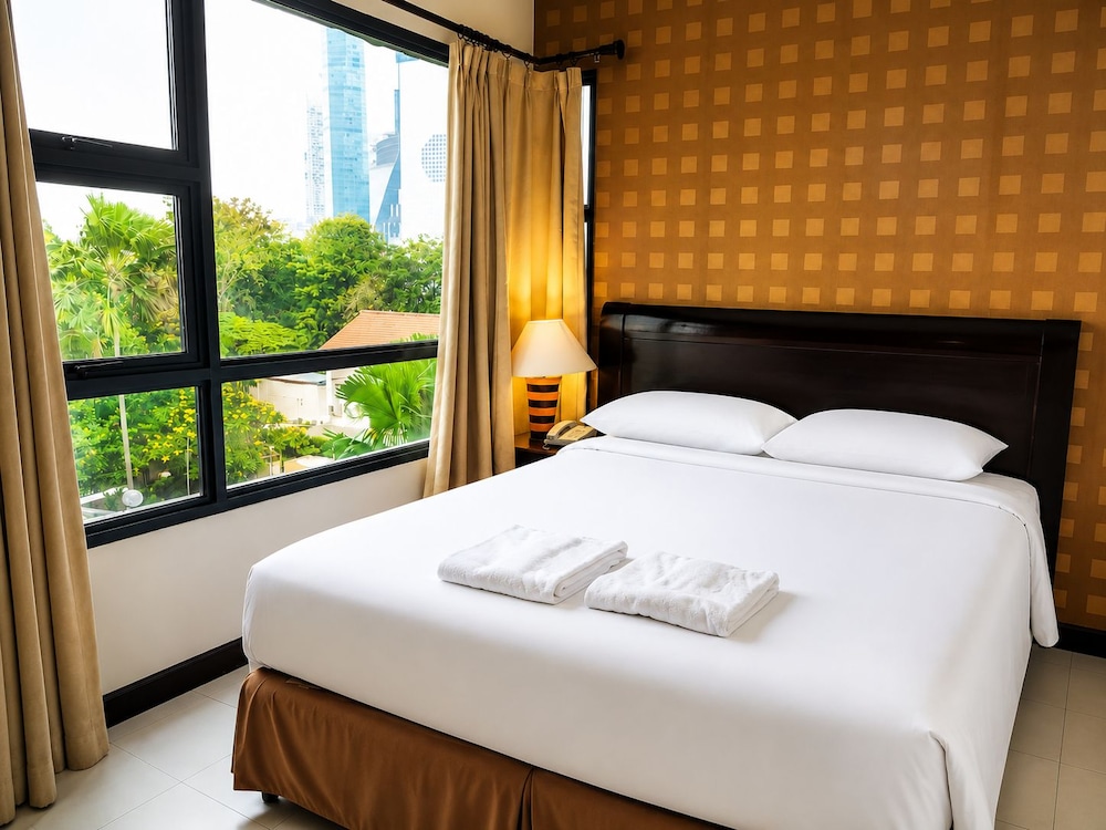 Grand Tropic Suites Jakarta 15/64