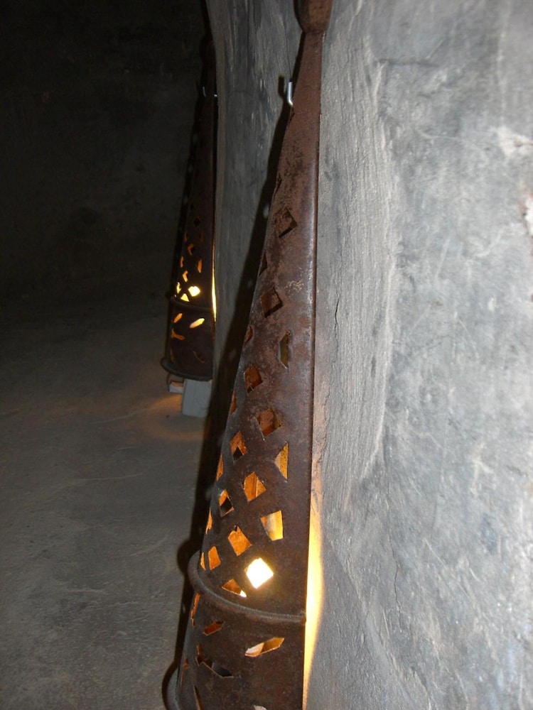 El Mudayyan 53/56