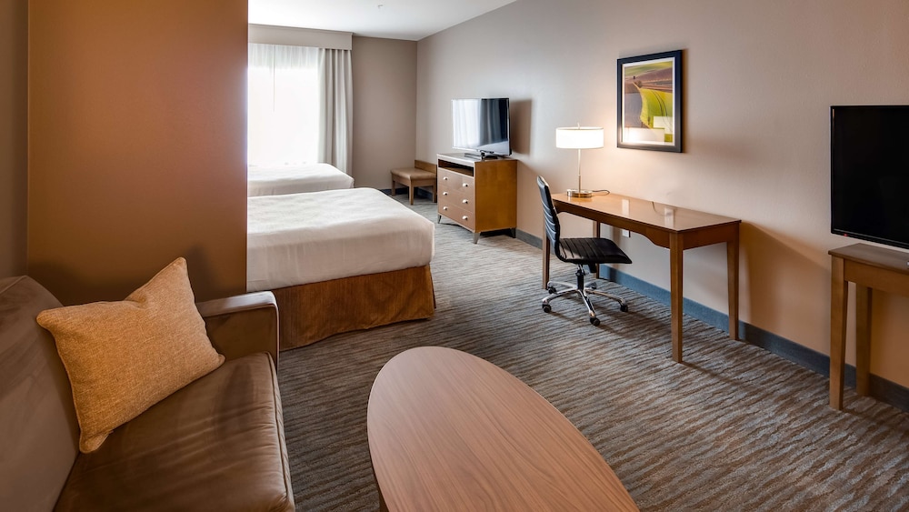 Best Western Plus Jefferson 7/35