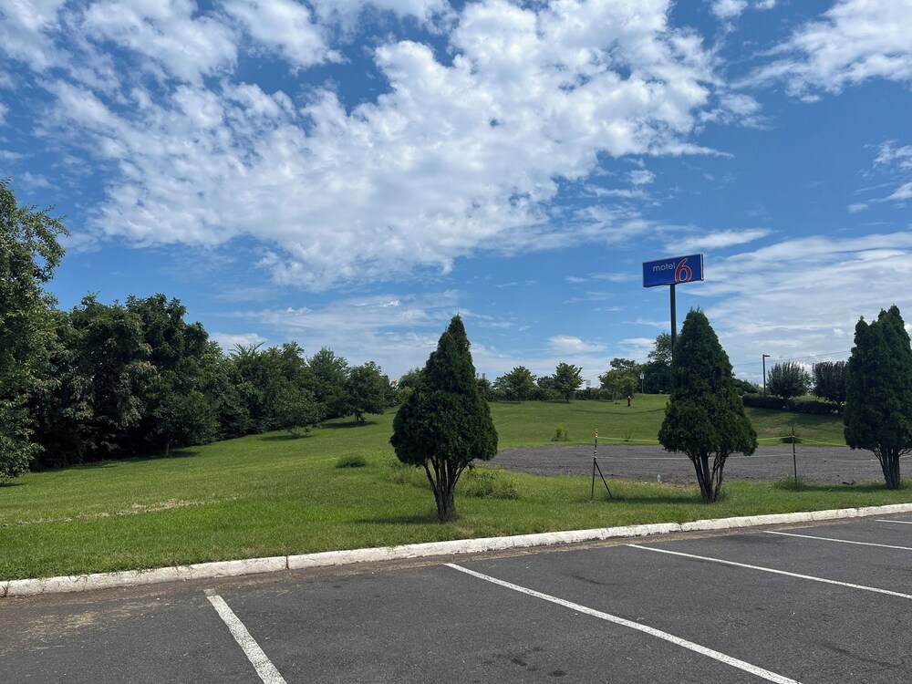 Motel6 Culpeper, VA 32/52