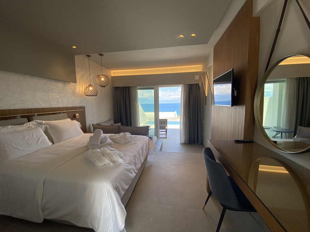 Colonides Beach Hotel 19/74