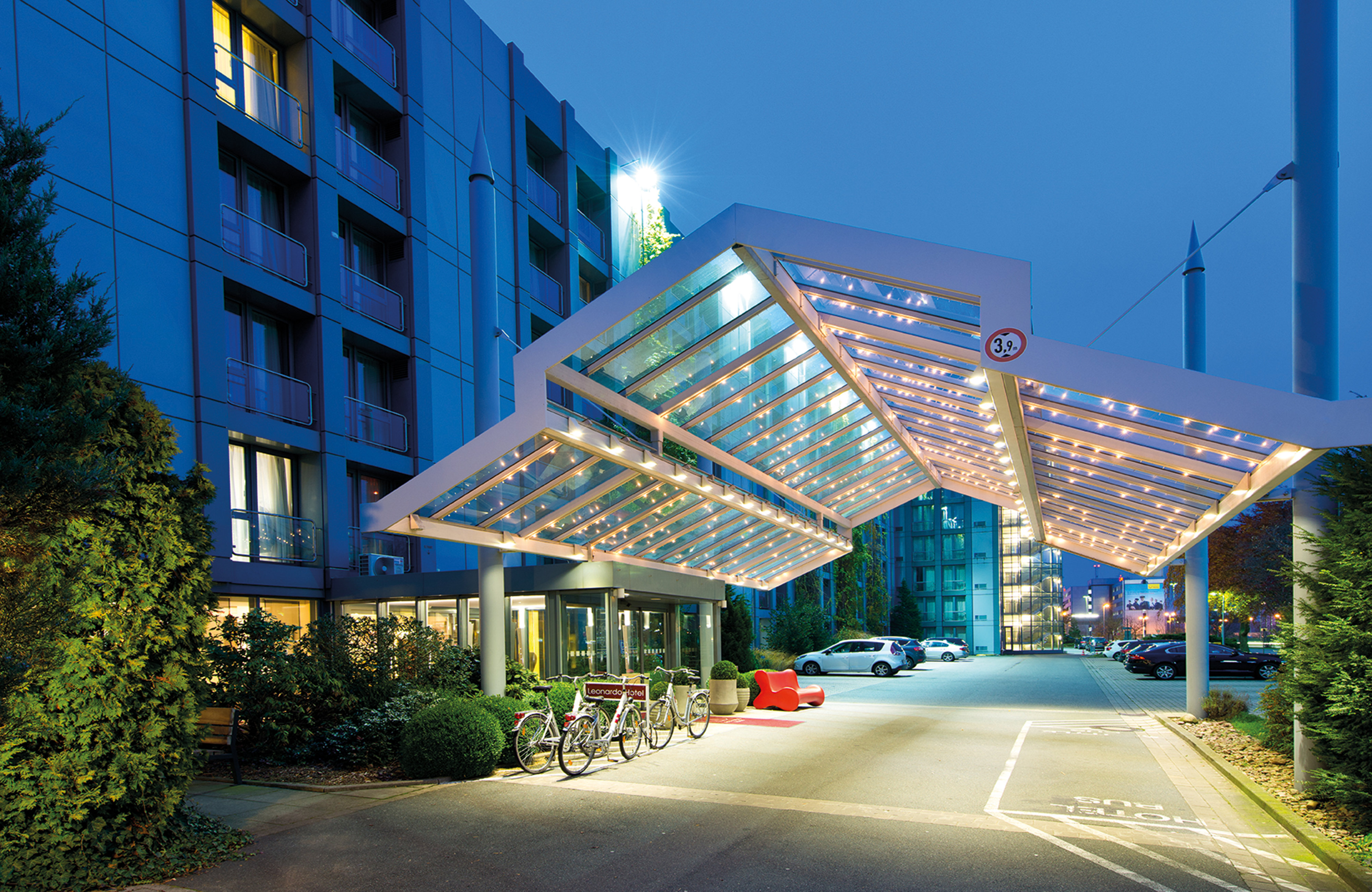 Leonardo Hotel Hannover Airport 52/54