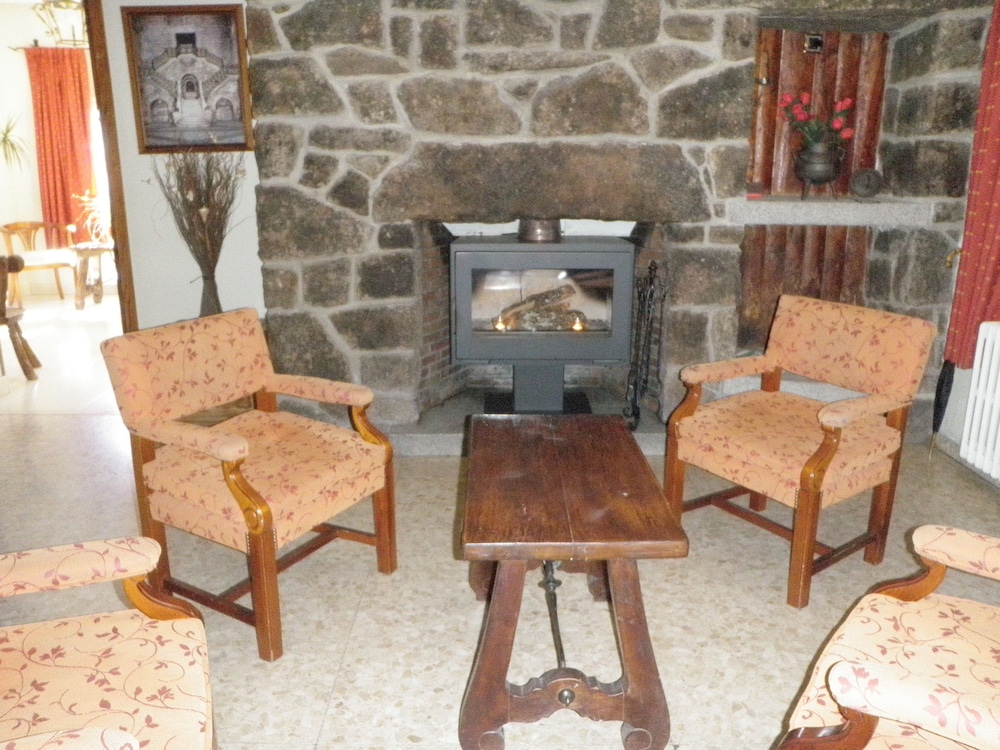 HOSTAL SIETE PICOS 21/46