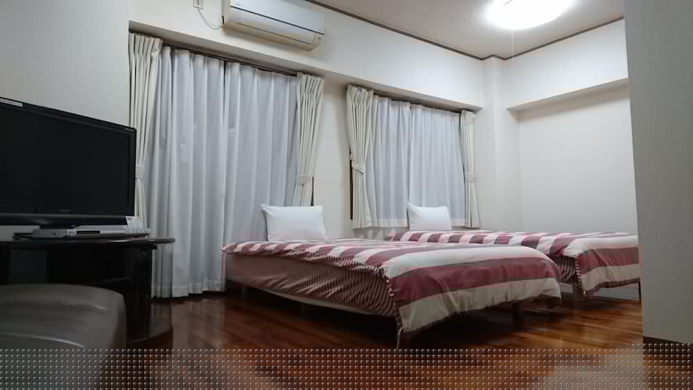 Kokusai Towns Inn 12/72