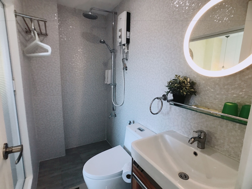 Blue Ocean Boutique Hotel.Com 10/47
