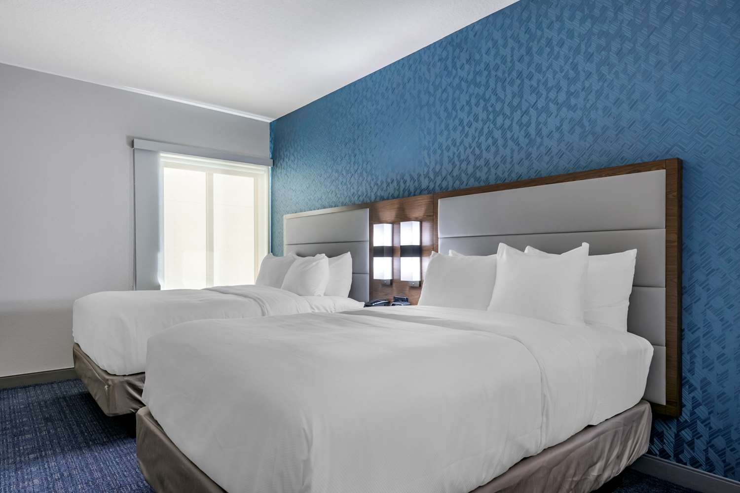 SUITE, 2 QUEEN BEDS