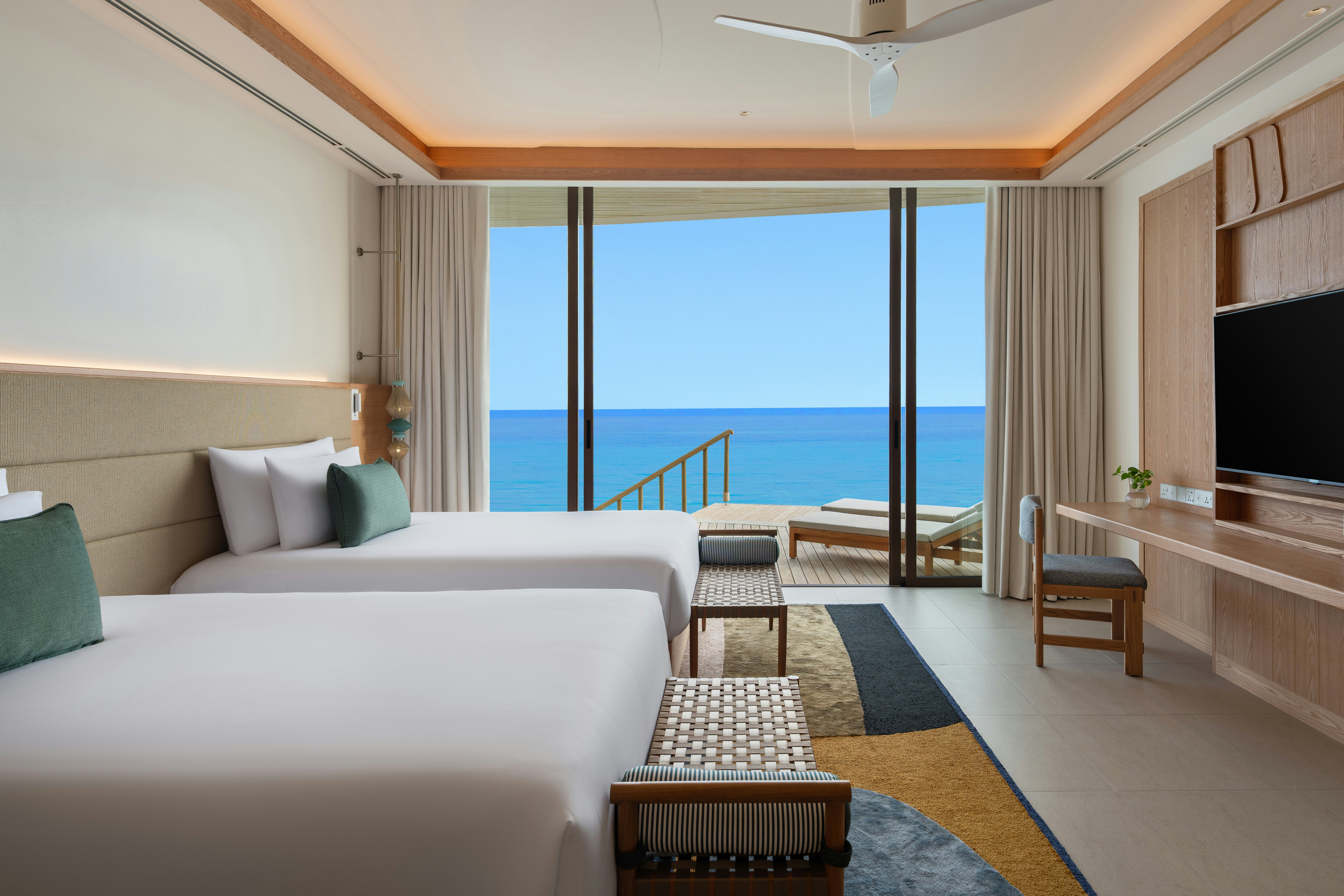 Centara Grand Lagoon Maldives 21/39