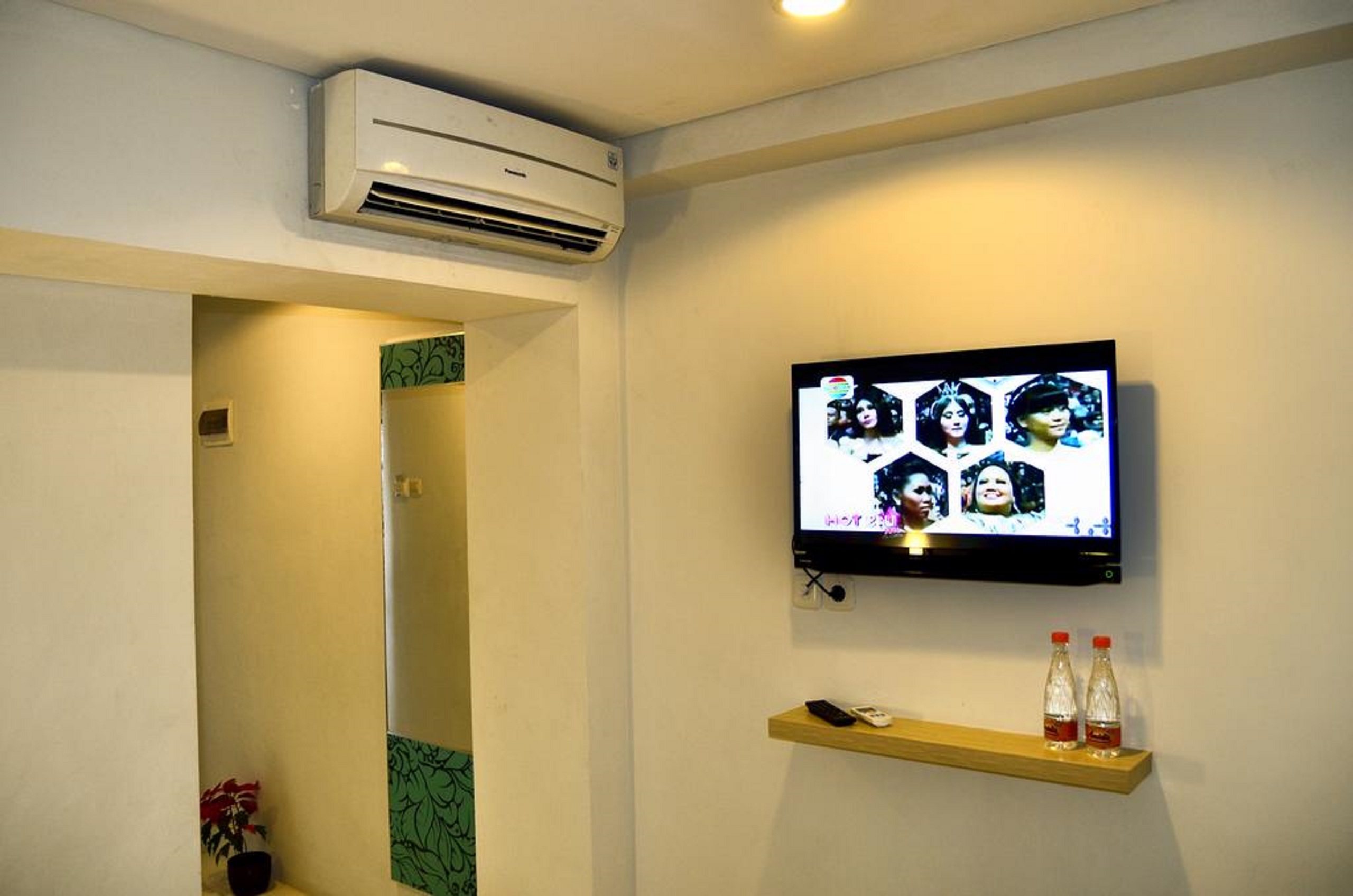 Hotel Ixo Bekasi 13/18