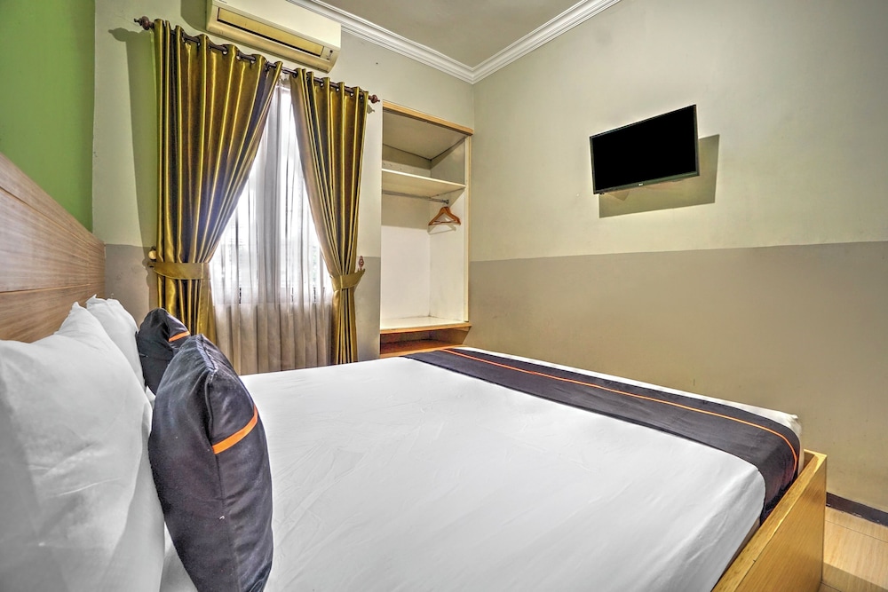 Hotel O near Juanda Airport formerly Azzahra Guest House Family 16/26