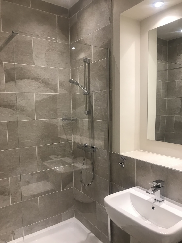 18 Craigmillar Park Guest House 43/50