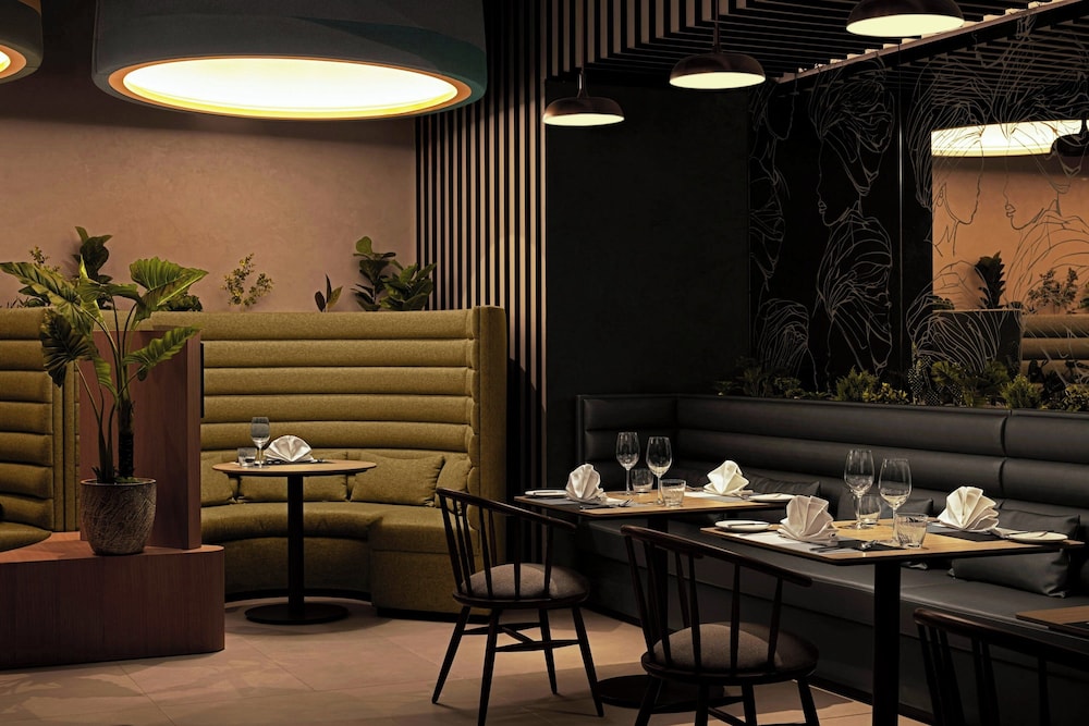Courtyard by Marriott Dakar Diamniadio 72/89