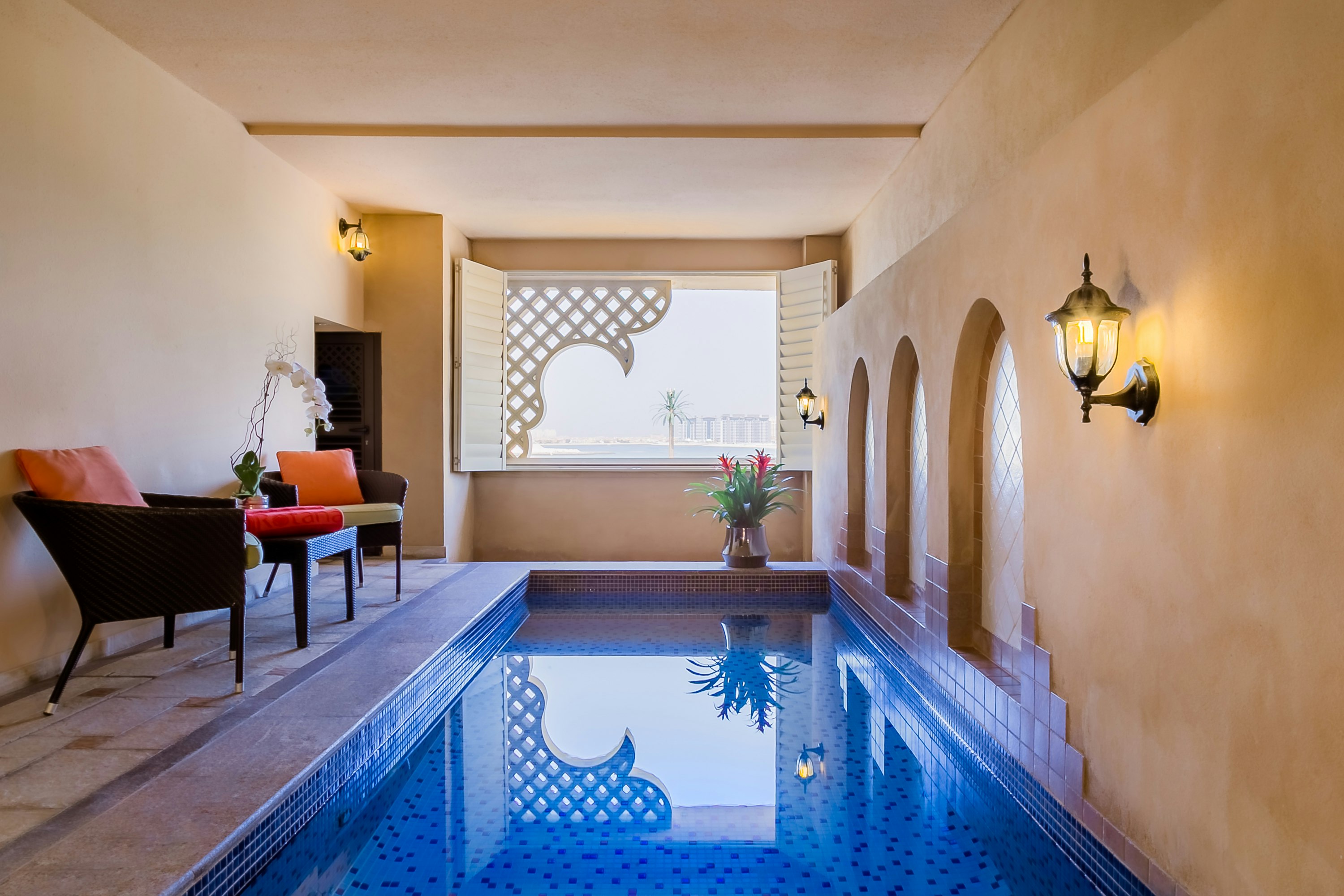 swimming pool spa
