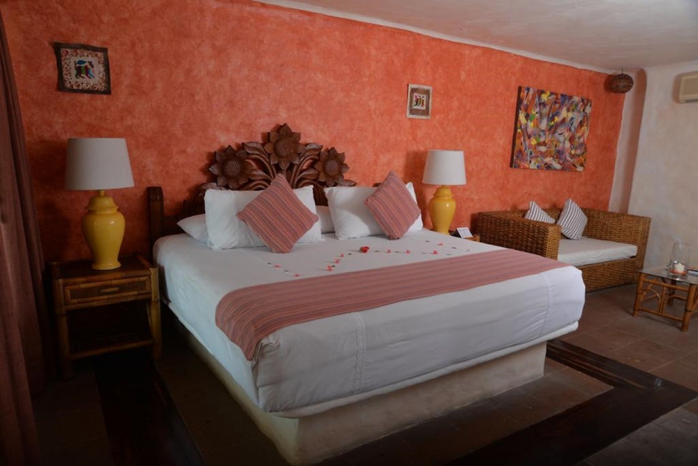 Aura del Mar Hotel 13/67