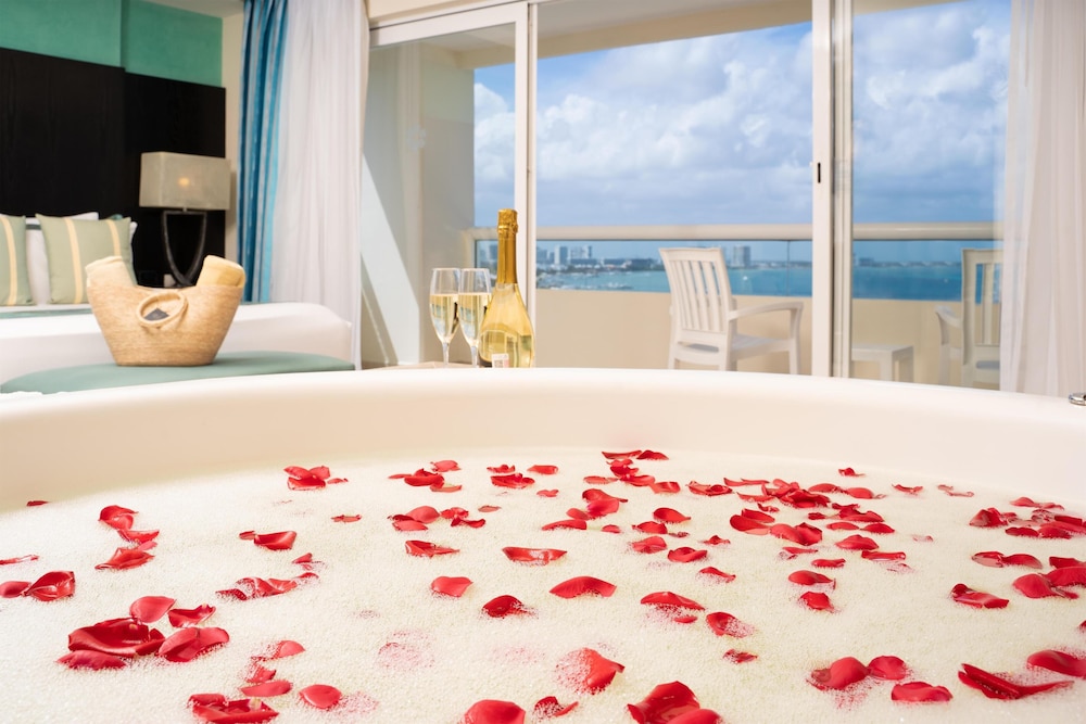 The Sens Cancun All Inclusive 30/62