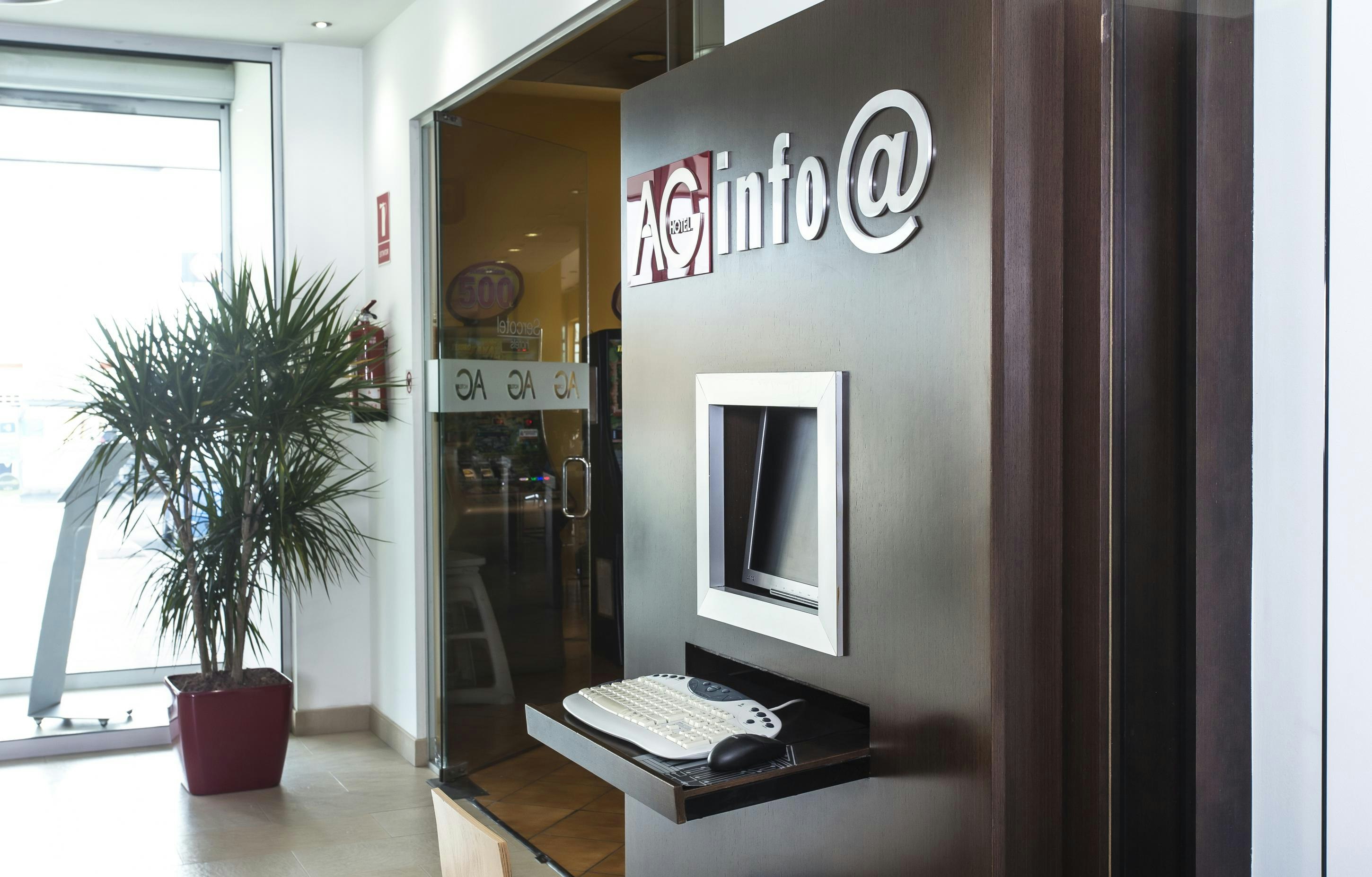 Hotel Sercotel Ag Express 17/53