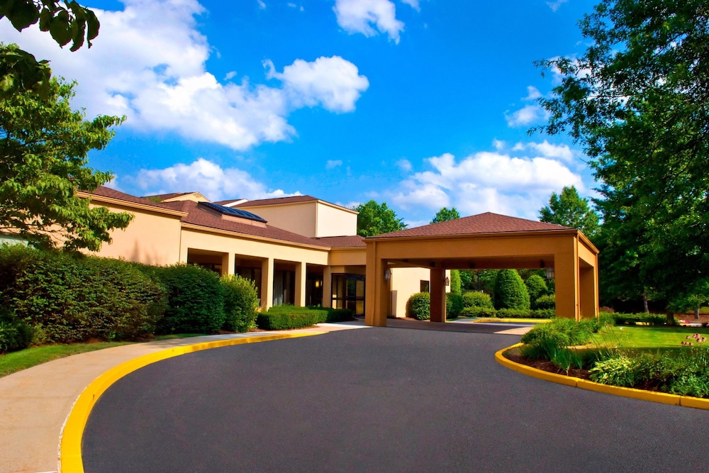 Courtyard by Marriott Boston Andover 55/59