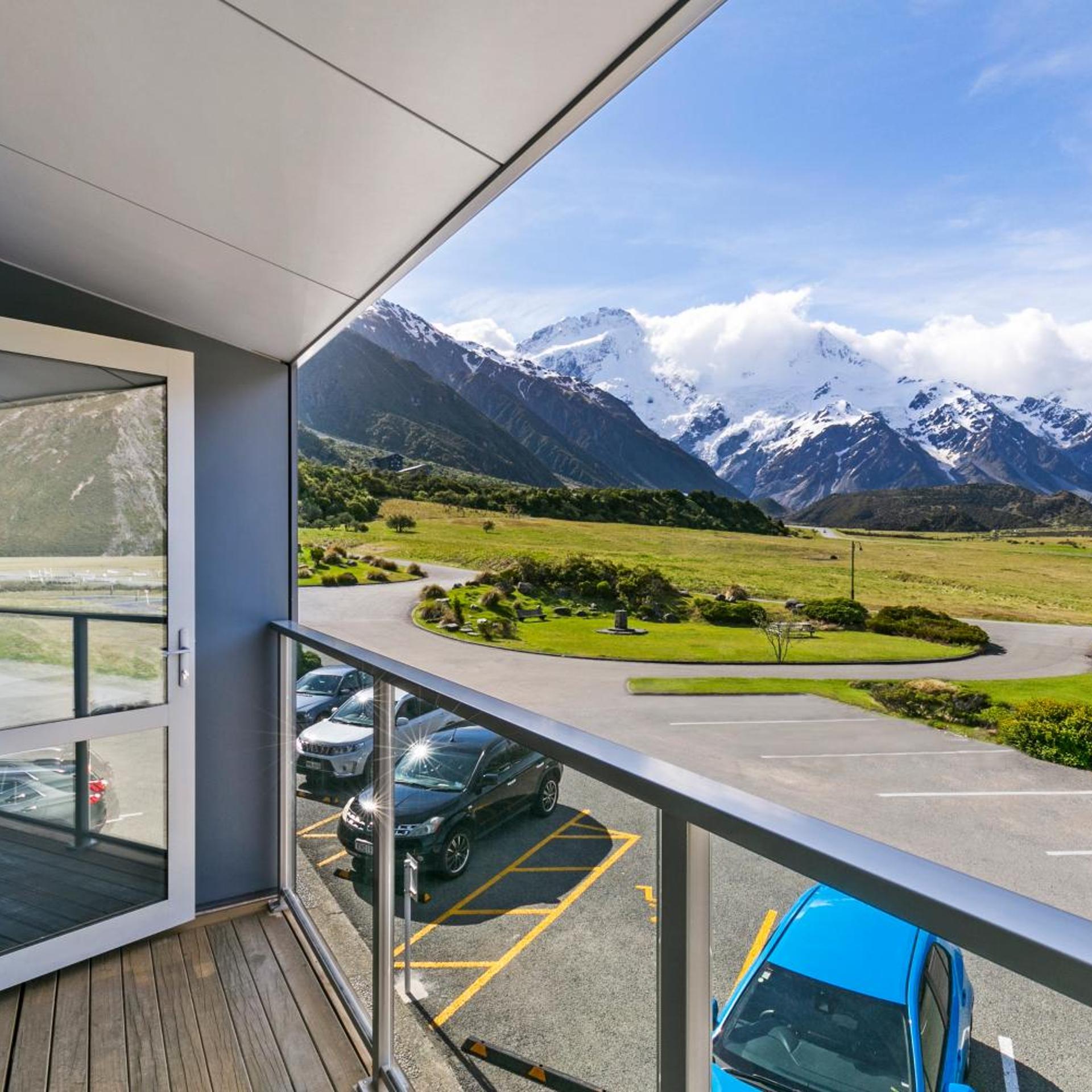 Mt Cook Lodge and Motel 19/24