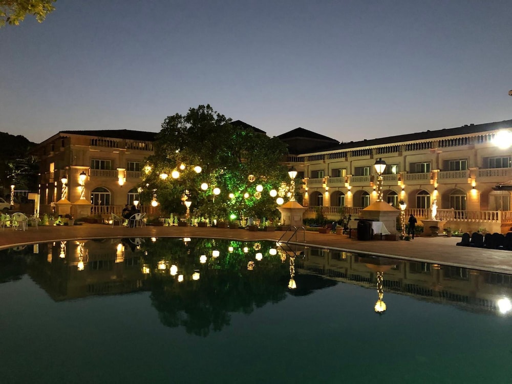 Evershine Resort & Spa 2/69