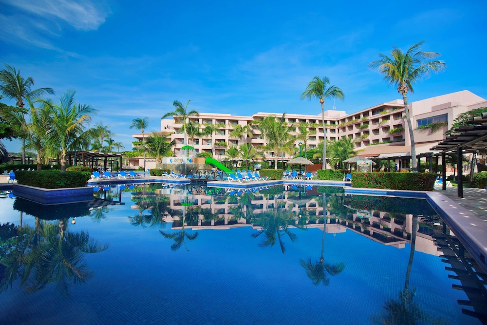 Barcelo Huatulco - All Inclusive 3/71