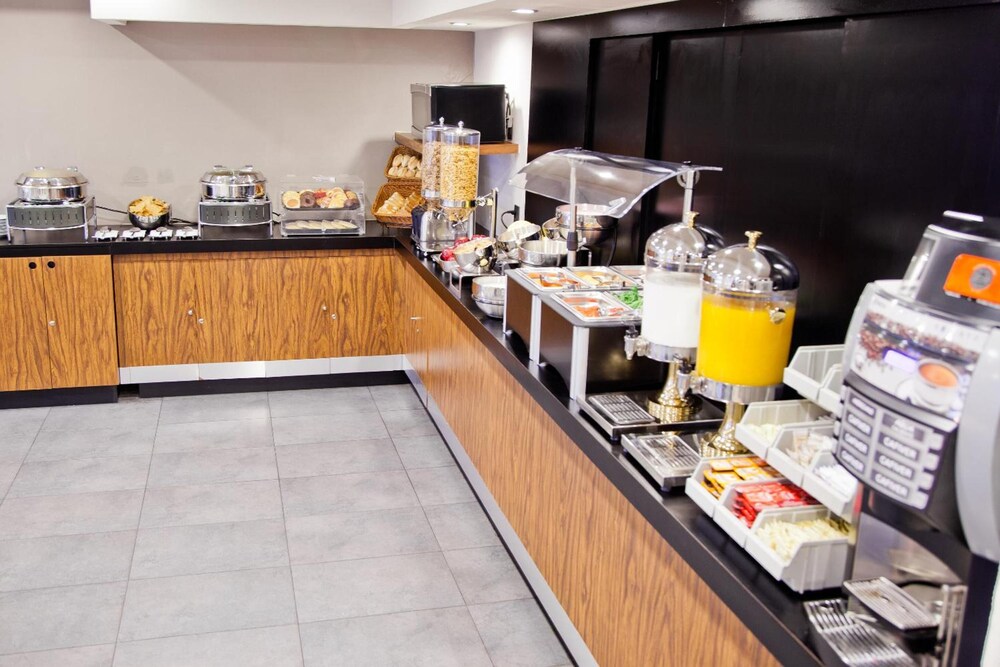 City Express Suites by Marriott San Luis Potosi 37/59