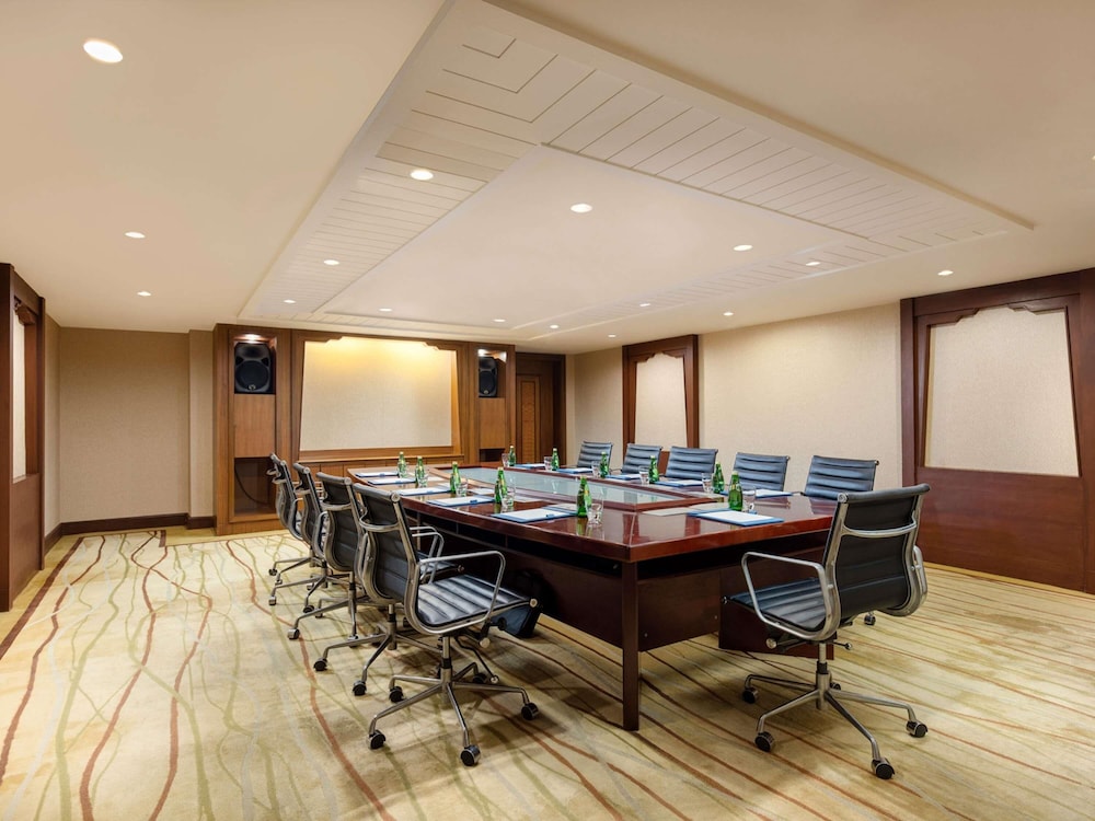 Pullman Sanya Yalong Bay Villas & Resort 37/49