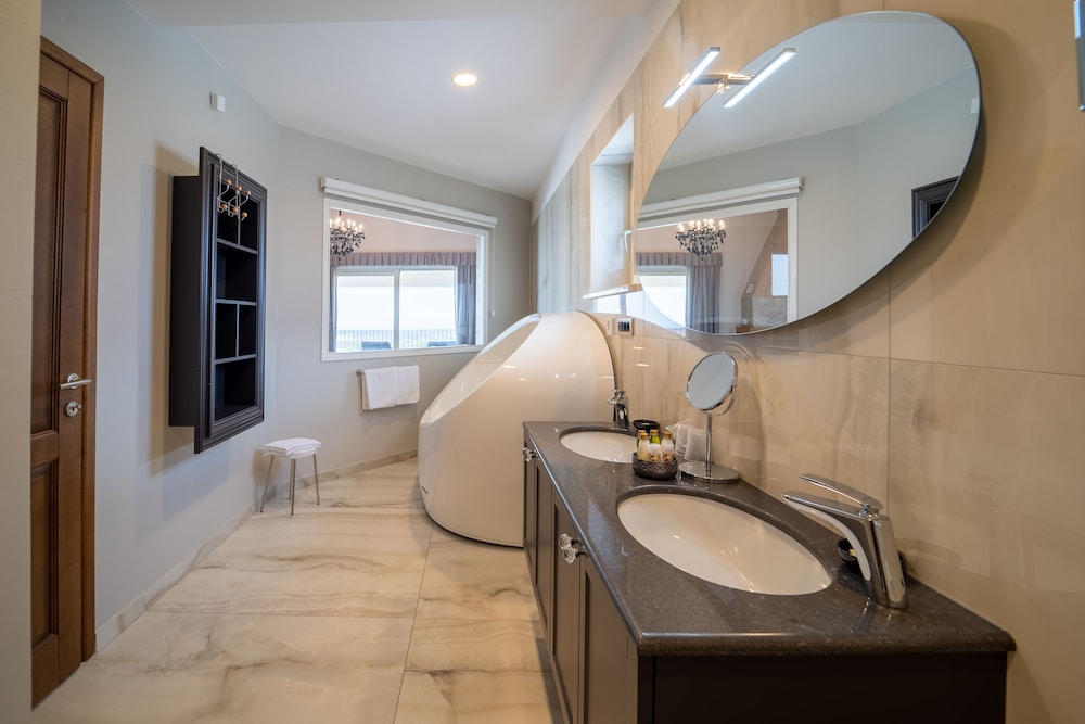 Wine Residence Cattunar 48/50