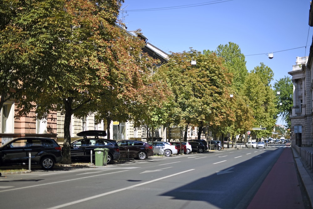 Markiz Luxury Apartments 31/37