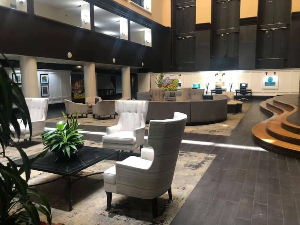 Doubletree By Hilton Hotel Memphis Downtown 7/53