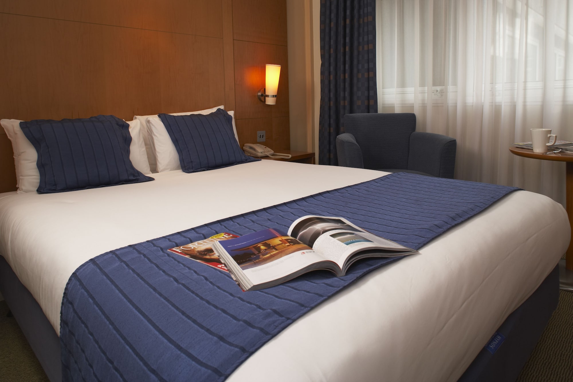 STANDARD, DOUBLE BED