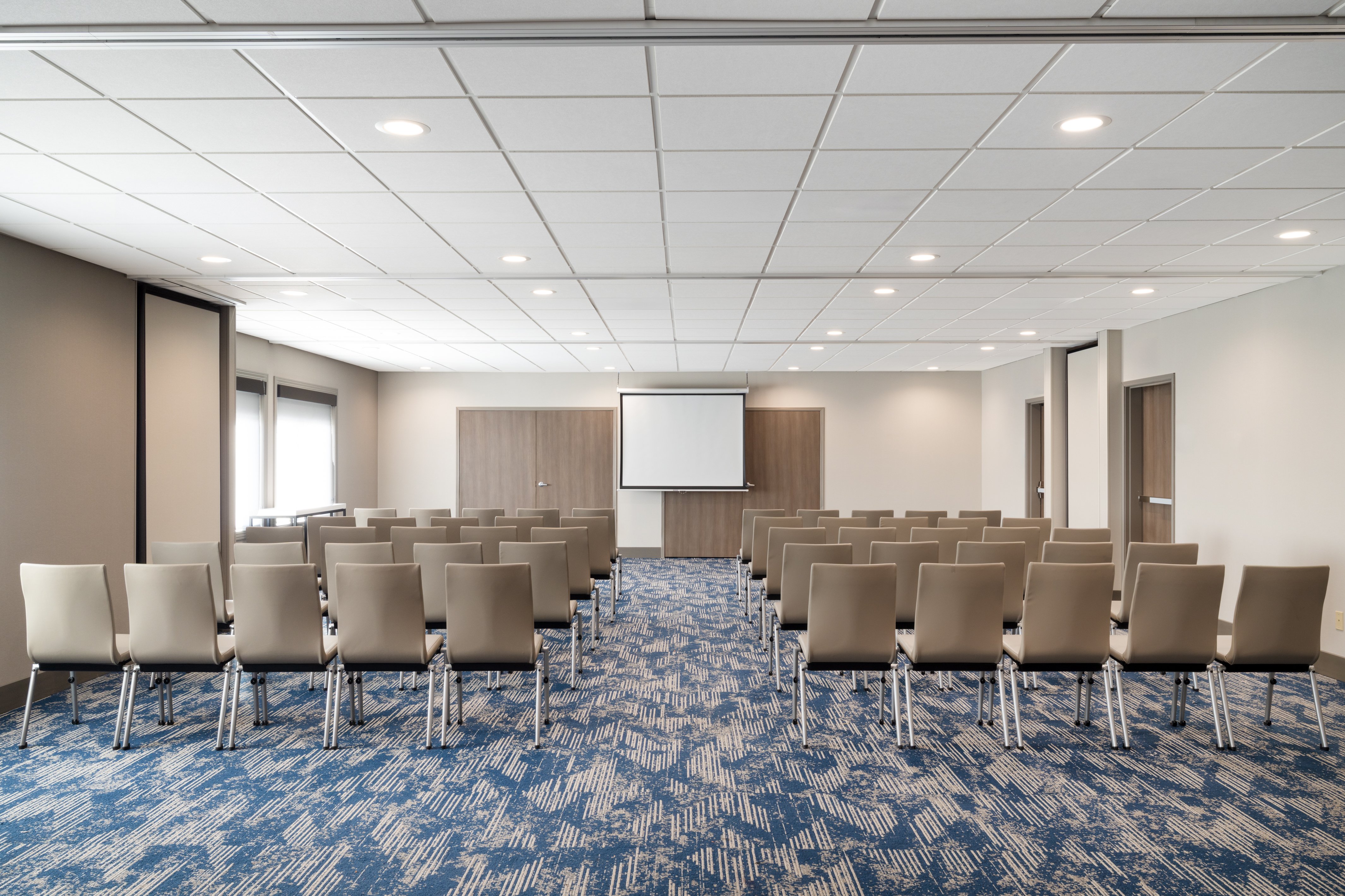 HOLIDAY INN EXPRESS HOTEL AND SUITES BOZEMAN WEST 70/75