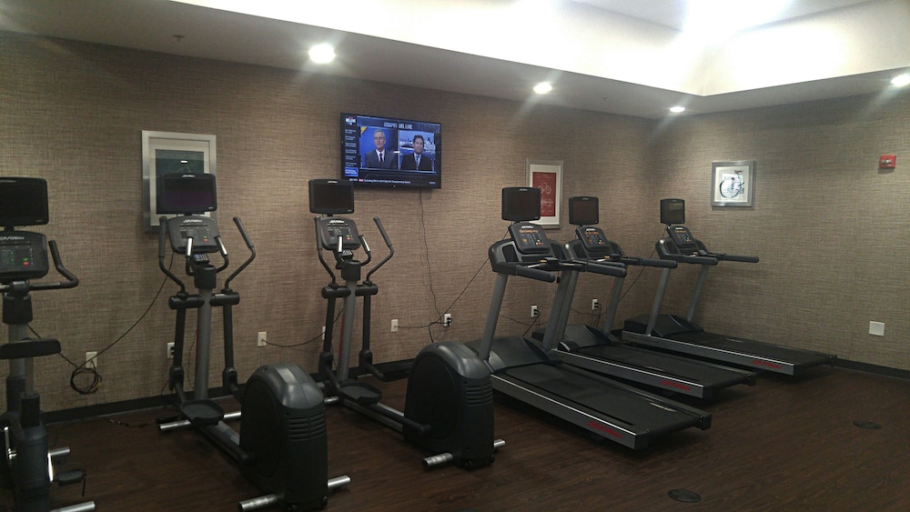 Holiday Inn & Suites Asheville-Biltmore Village Area 38/70
