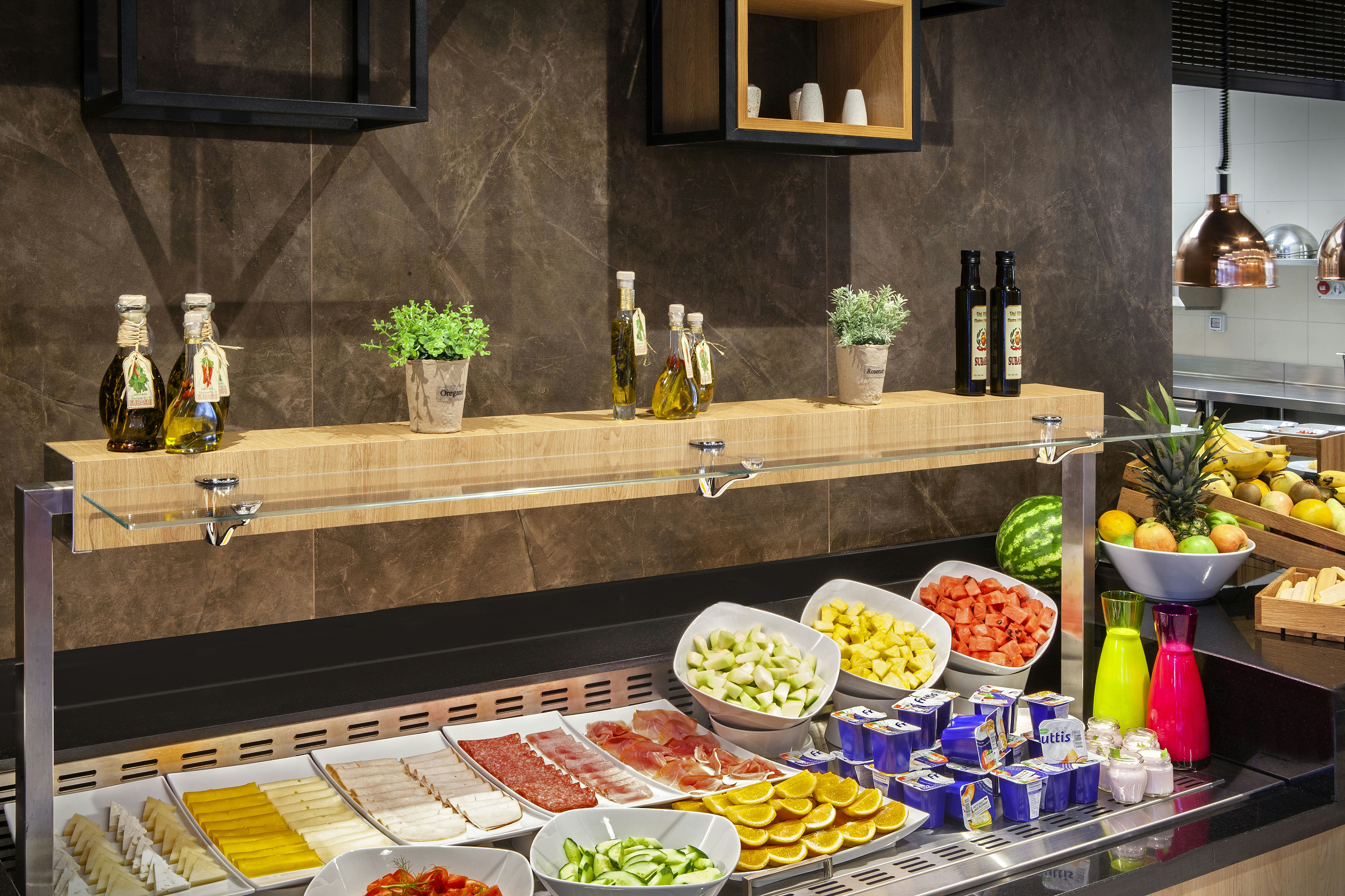 Hilton Garden Inn Tirana 53/81
