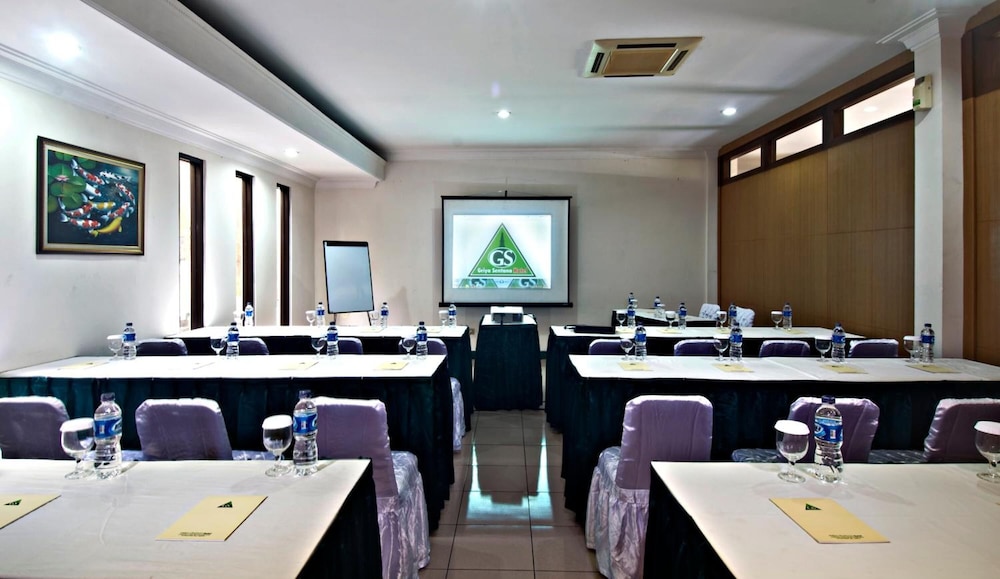 Griya Sentana Hotel Jogjakarta 42/45