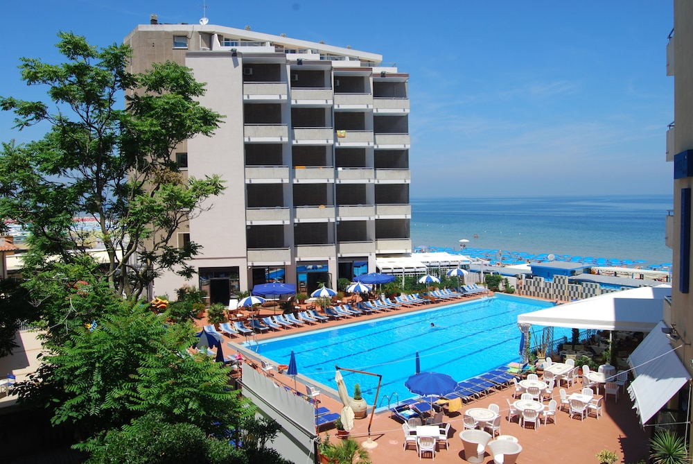 Hotel Imperial Sport 3/59